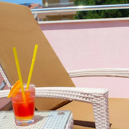 Stepic Διαμέρισμα Τρογκίρ