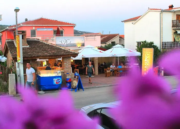 Stepic Апартаменти *